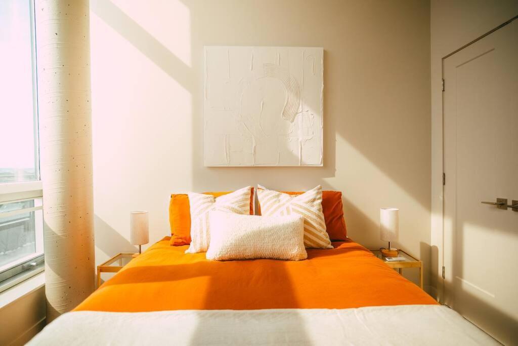 New Luxury 2Br Penthouse Apt In Central ハリファックス エクステリア 写真