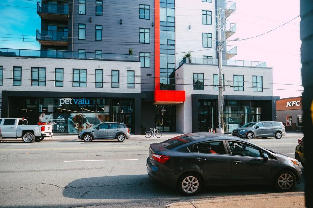 New Luxury 2Br Penthouse Apt In Central ハリファックス エクステリア 写真