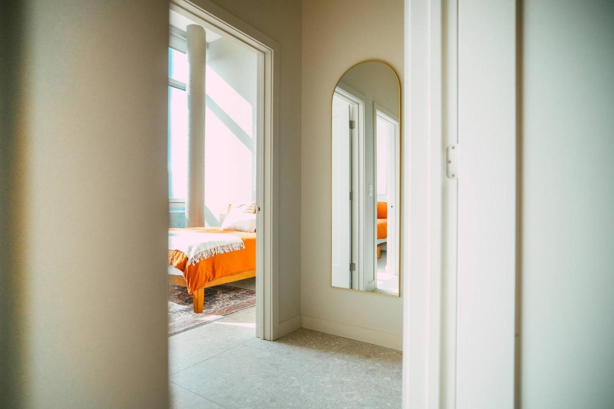 New Luxury 2Br Penthouse Apt In Central ハリファックス エクステリア 写真